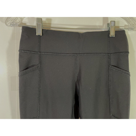 Lululemon Black "Tight Stuff Tight II" Reflective Dots Scalloped Hem Sz 6 - Picture 3 of 9